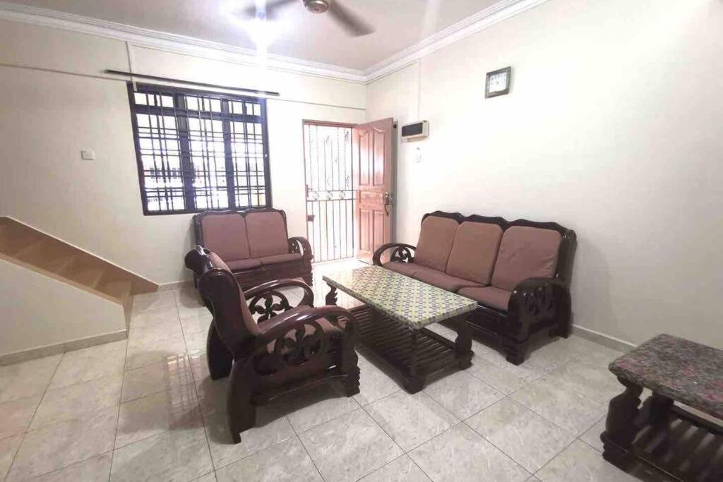 Mersing Fun Beach Home Services Екстер'єр фото