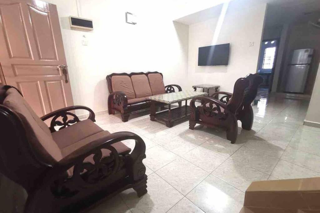 Mersing Fun Beach Home Services Екстер'єр фото